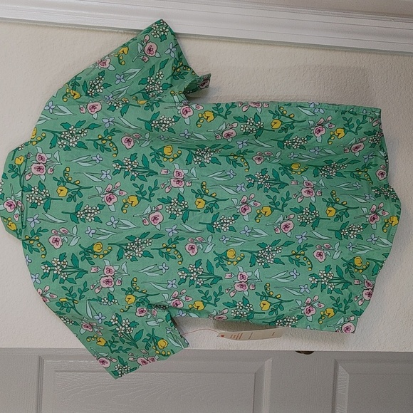 Cat & Jack wrinkle resistant green Garden stretch boys shirt M (8) NWT. - Picture 2 of 5